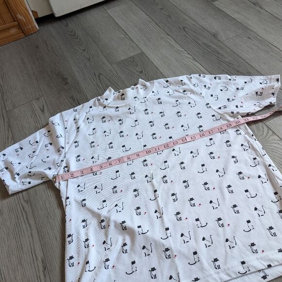 Christopher & Banks Y2K Mockneck Cat Novelty Print Short Sleeve Top Size Large - Picture 5 of 6